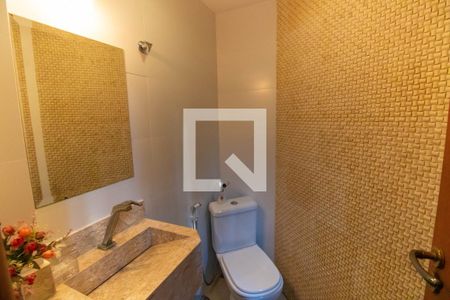 Lavabo de casa de condomínio à venda com 3 quartos, 296m² em Serra Grande, Niterói