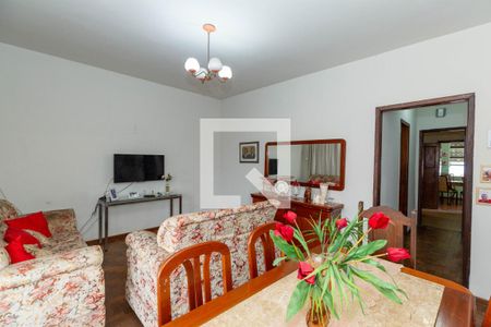 Sala de casa à venda com 3 quartos, 450m² em Caiçaras, Belo Horizonte