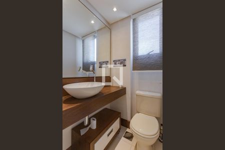 Lavabo da Sala de apartamento à venda com 1 quarto, 76m² em Bela Vista, Porto Alegre