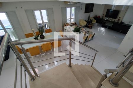 Sala de casa de condomínio para alugar com 4 quartos, 600m² em Jacarepaguá, Rio de Janeiro