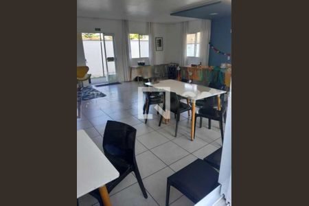 Apartamento à venda com 2 quartos, 44m² em Sampaio, Rio de Janeiro