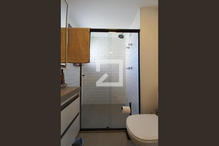 Banheiro da Suíte de apartamento para alugar com 2 quartos, 107m² em Jardim Guanabara, Campinas