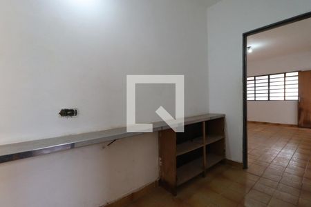 Corredor de casa para alugar com 4 quartos, 400m² em Ipiranga, Ribeirão Preto