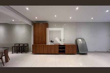 Sala de casa para alugar com 3 quartos, 246m² em Perdizes, São Paulo