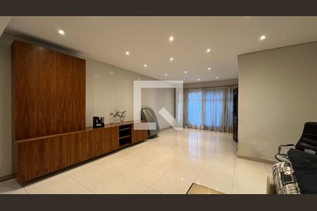Sala de casa para alugar com 3 quartos, 246m² em Perdizes, São Paulo