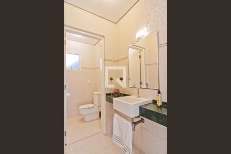 Lavabo de casa à venda com 4 quartos, 320m² em Vila Mariza Mazzei, São Paulo