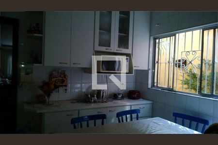 Casa à venda com 3 quartos, 147m² em Vila Guarani, São Paulo