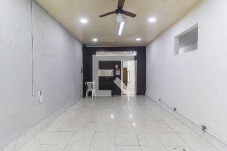 Sala de casa para alugar com 3 quartos, 190m² em Vila Mogilar, Mogi das Cruzes