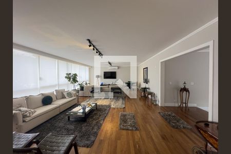 Sala de casa à venda com 4 quartos, 550m² em Lapa, São Paulo