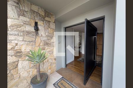 Sala de casa à venda com 4 quartos, 550m² em Lapa, São Paulo