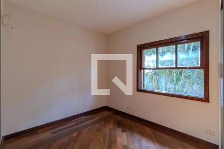 Quarto 1 de casa de condomínio à venda com 4 quartos, 300m² em Morumbi, São Paulo