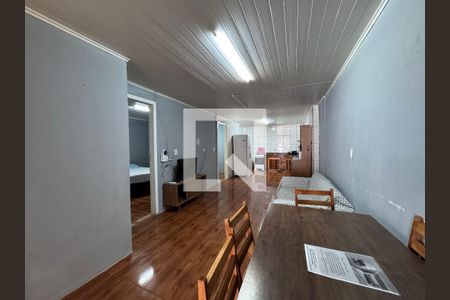 Sala de casa à venda com 3 quartos, 120m² em São Miguel, São Leopoldo
