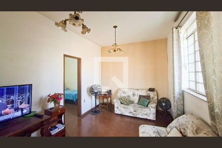 Sala de casa à venda com 5 quartos, 547m² em Santo Andre, Belo Horizonte