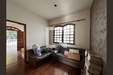 Casa à venda com 3 quartos, 360m² em Indaiá, Belo Horizonte