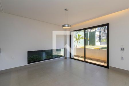 Sala de casa à venda com 5 quartos, 208m² em Garças, Belo Horizonte