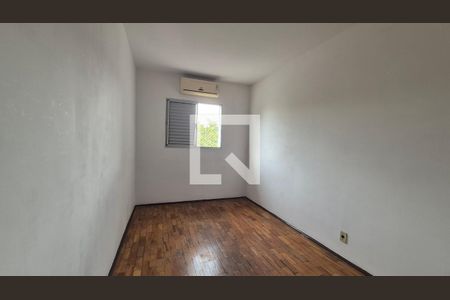 Quarto 2 de casa para alugar com 3 quartos, 249m² em Vila Scarpelli, Santo André