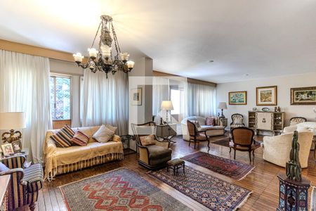 Sala de apartamento para alugar com 3 quartos, 230m² em Higienópolis, São Paulo