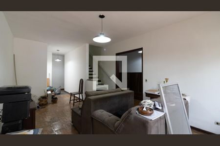 Sala de casa para alugar com 4 quartos, 210m² em Vila Londrina, São Paulo