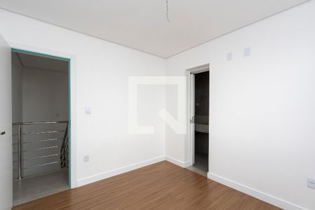 Suíte 2 de casa à venda com 3 quartos, 210m² em Planalto, Belo Horizonte