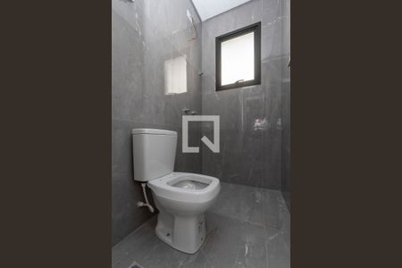 Banheiro da Suíte 1 de casa à venda com 3 quartos, 210m² em Planalto, Belo Horizonte