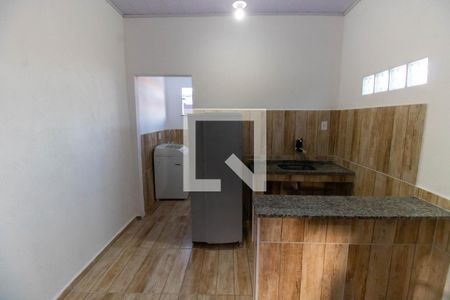 Cozinha de kitnet/studio para alugar com 1 quarto, 21m² em Piratininga, Niterói