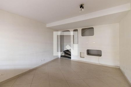 Sala de casa à venda com 3 quartos, 150m² em Vila Gumercindo, São Paulo