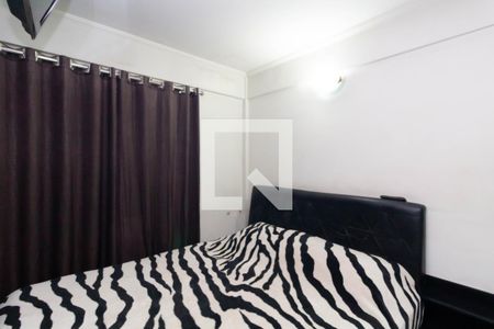 Quarto 1 de apartamento à venda com 2 quartos, 50m² em Itaquera, São Paulo