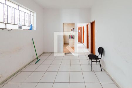 Sala de casa à venda com 3 quartos, 249m² em Calafate, Belo Horizonte