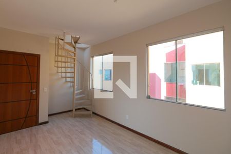 Sala de apartamento para alugar com 2 quartos, 95m² em Jardim Leblon, Belo Horizonte