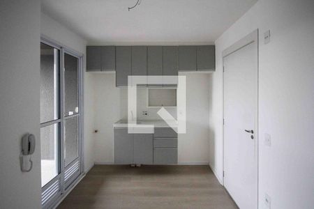 Sala e Cozinha de apartamento à venda com 2 quartos, 31m² em Vila Santa Clara, São Paulo