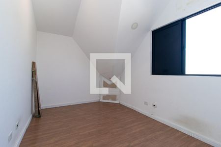 Quarto de casa de condomínio para alugar com 5 quartos, 315m² em Campo Comprido, Curitiba