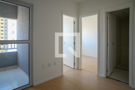 Sala/Cozinha de apartamento à venda com 2 quartos, 29m² em Vila Santo Estefano, São Paulo