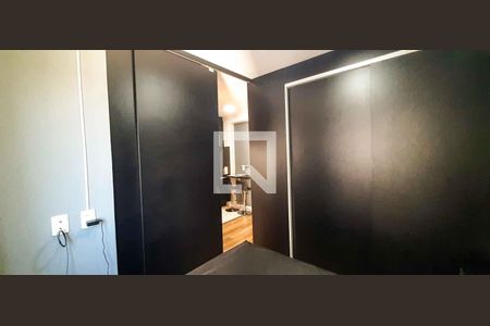 Quarto de apartamento à venda com 1 quarto, 26m² em Bonfim, Osasco