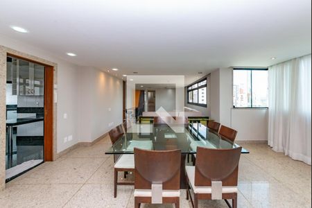 Sala de apartamento para alugar com 3 quartos, 170m² em Belvedere, Belo Horizonte