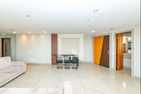Sala de apartamento para alugar com 3 quartos, 170m² em Belvedere, Belo Horizonte