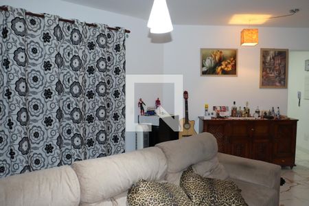 Sala de apartamento para alugar com 2 quartos, 82m² em Parque Esplanada, Embu das Artes