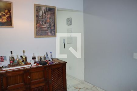 Sala de apartamento para alugar com 2 quartos, 82m² em Parque Esplanada, Embu das Artes