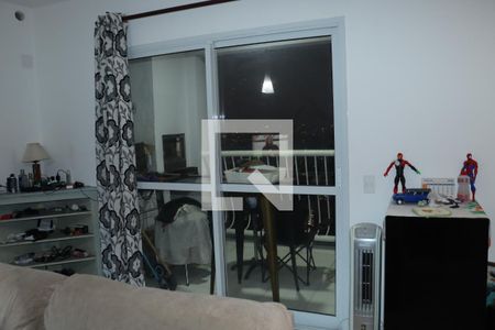 Sala de apartamento para alugar com 2 quartos, 82m² em Parque Esplanada, Embu das Artes