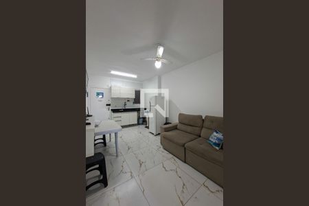 Sala/Cozinha de apartamento para alugar com 1 quarto, 50m² em Nova Mirim, Praia Grande