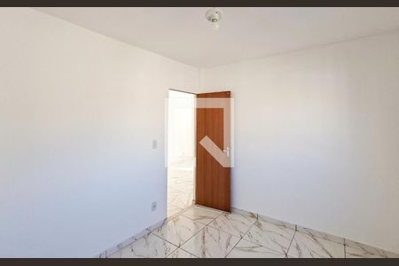 Quarto 1 de apartamento à venda com 4 quartos, 90m² em Fernão Dias, Belo Horizonte