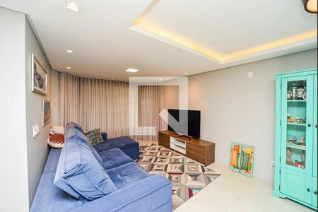 Sala de casa à venda com 3 quartos, 330m² em São Sebastião, Porto Alegre