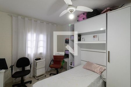 Casa 1 - Quarto 1 de casa à venda com 3 quartos, 200m² em Burgo Paulista, São Paulo
