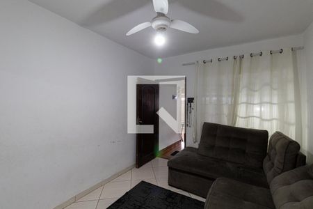 Casa 1 - Sala de casa à venda com 3 quartos, 200m² em Burgo Paulista, São Paulo