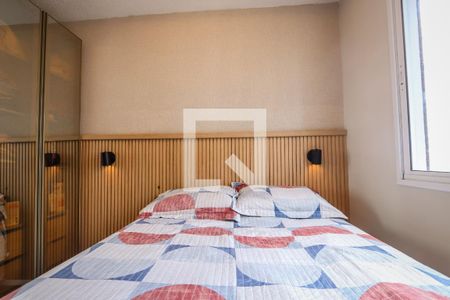 Quarto de apartamento à venda com 2 quartos, 43m² em Jardim Monte Alegre, Taboão da Serra