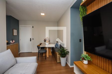 Sala de apartamento à venda com 2 quartos, 43m² em Jardim Monte Alegre, Taboão da Serra