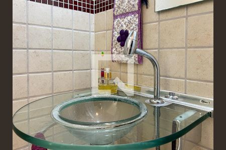 Lavabo de casa de condomínio para alugar com 4 quartos, 220m² em Vila Pagano, Valinhos