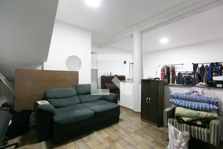 Sala de casa à venda com 4 quartos, 124m² em Jardim Beatriz (zona Leste), São Paulo