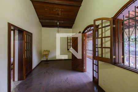 Sala 2 de casa à venda com 5 quartos, 489m² em Ana Lúcia, Belo Horizonte