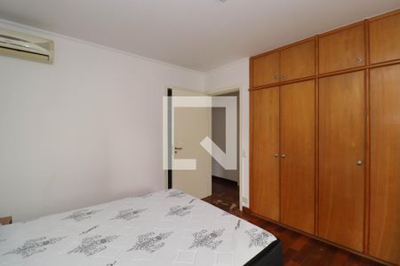 Suíte de apartamento para alugar com 3 quartos, 120m² em Cerqueira César, São Paulo