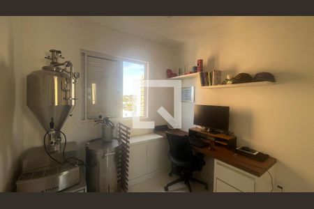 Quarto 1 de apartamento à venda com 3 quartos, 78m² em Mansões Santo Antônio, Campinas